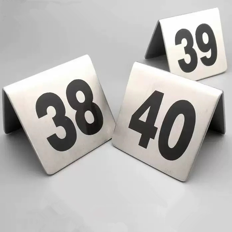 Numéros de table carrés en aci - Graded Card Display avis et prix